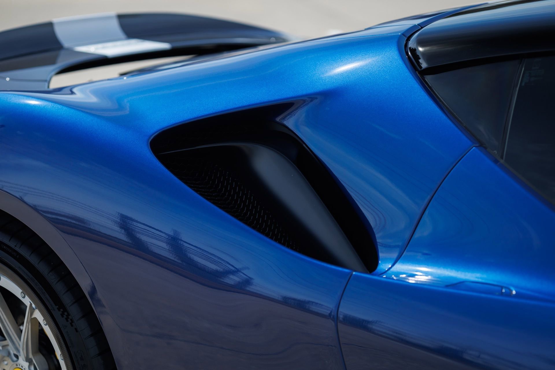 Used 2022 Ferrari SF90 Stradale image 29