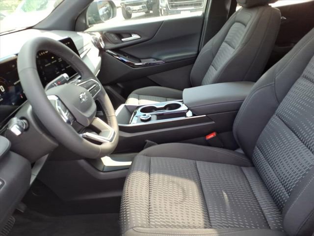 New 2026 Chevrolet Equinox LT w/ Midnight Edition image 5