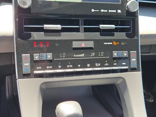 Used 2021 Toyota Avalon Limited w/ Advanced Safety Package FWD image 22
