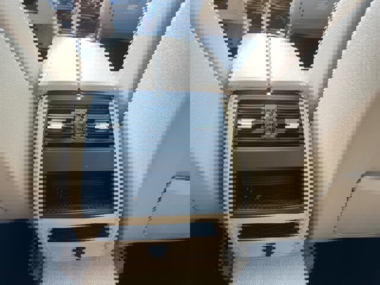 Used 2011 BMW 535i Sedan image 18