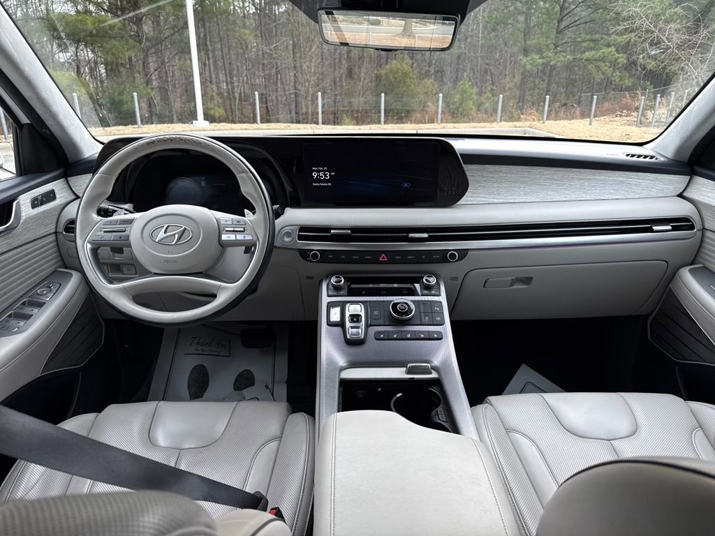 Used 2023 Hyundai Palisade Calligraphy image 28