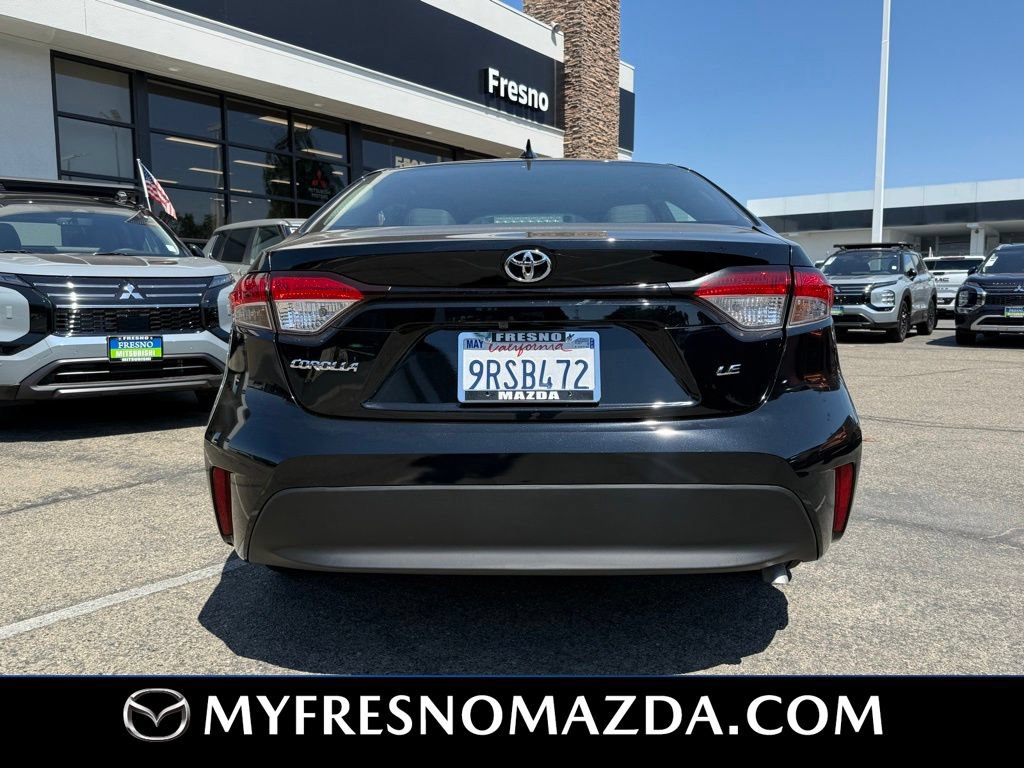 Used 2025 Toyota Corolla LE FWD image 10