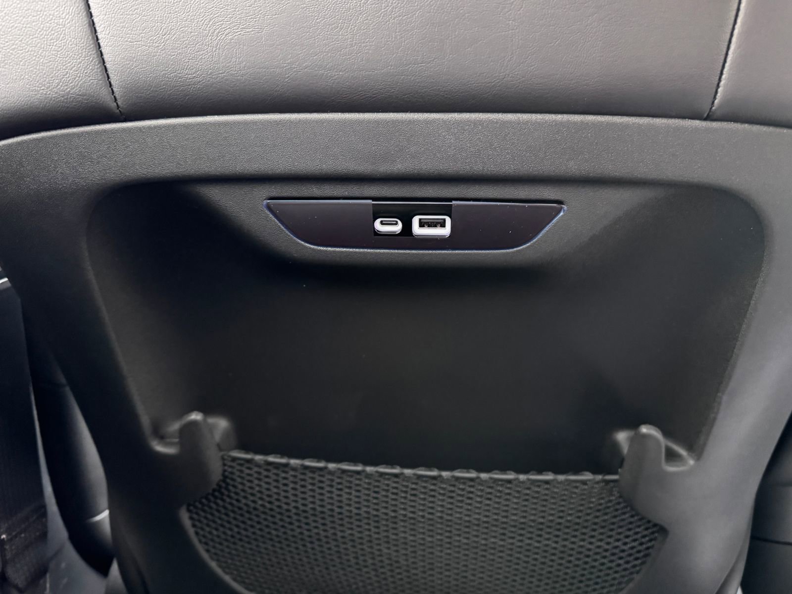 New 2025 Chrysler Pacifica Select image 30