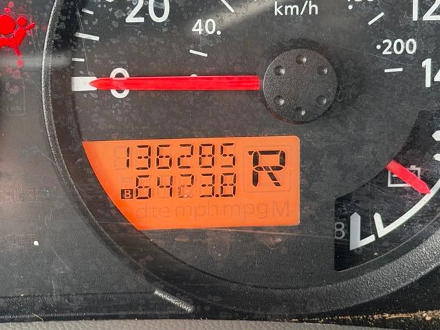 Used 2015 Nissan Frontier SV AWD/4WD image 9