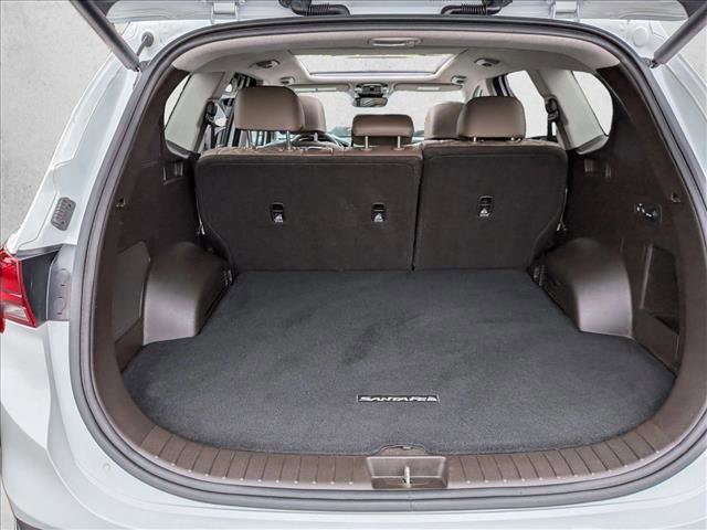 Used 2022 Hyundai Santa Fe Limited w/ Cargo Package image 6