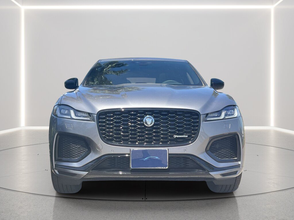 Used 2025 Jaguar F-PACE R-Dynamic S AWD/4WD image 7