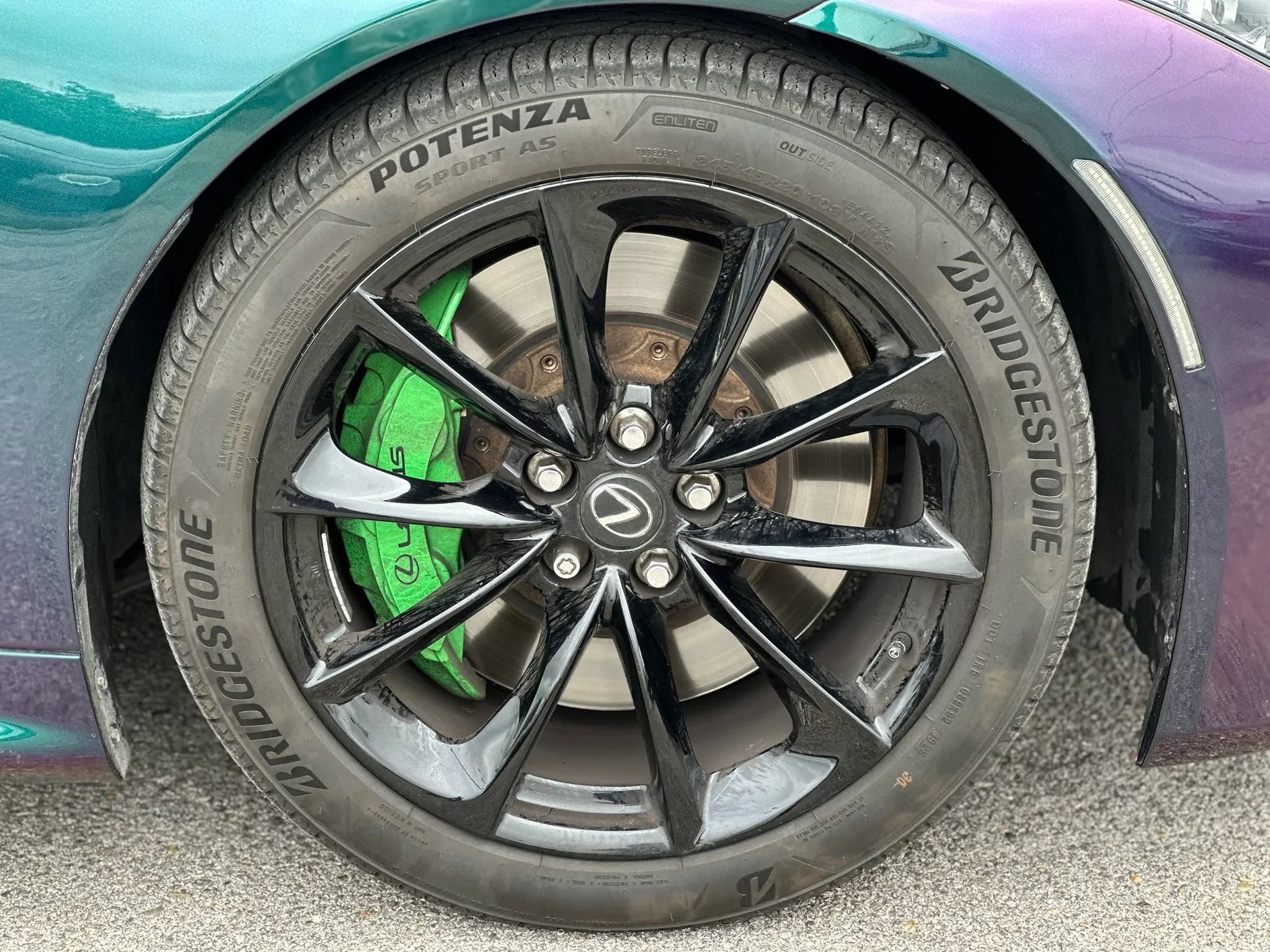 Used 2018 Lexus LC 500 Coupe w/ Touring Package RWD image 20