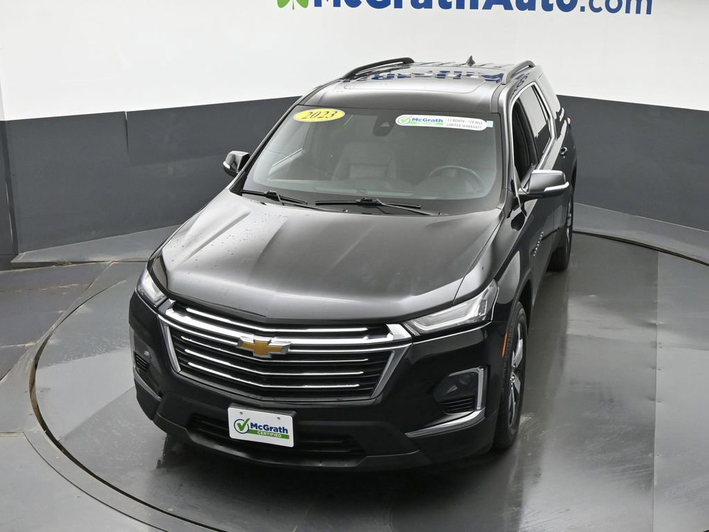 Used 2023 Chevrolet Traverse LT w/ LT Premium Package image 24