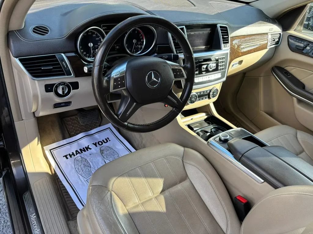 Used 2014 Mercedes-Benz GL 450 4MATIC image 2