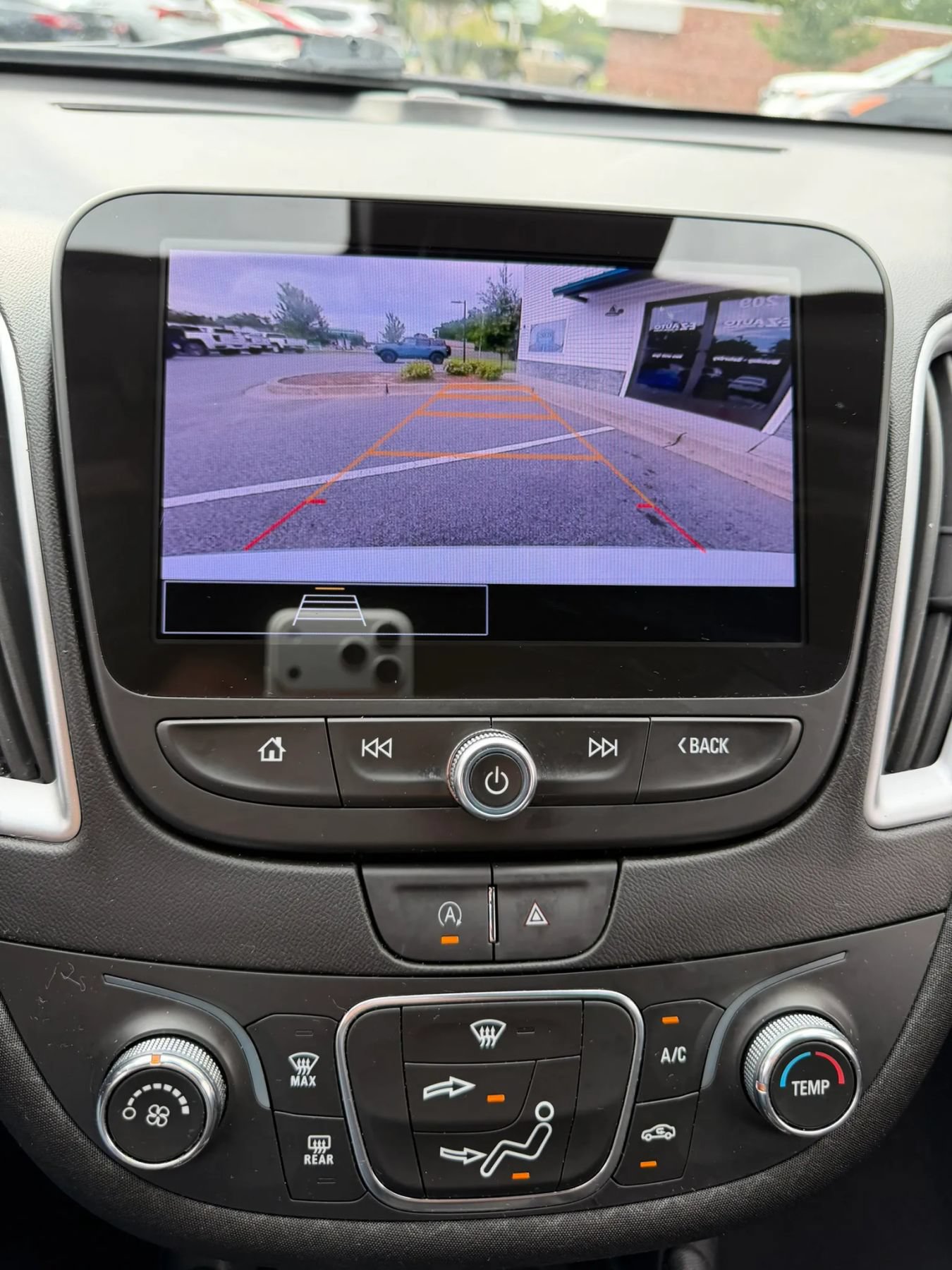 Used 2023 Chevrolet Malibu LS w/ Driver Confidence Package FWD image 15