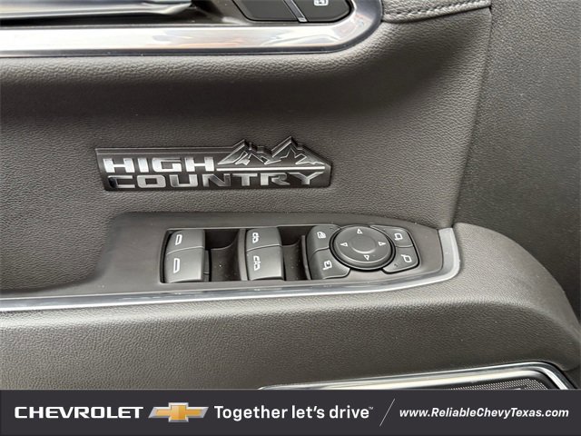 Used 2022 Chevrolet Silverado 1500 High Country w/ High Country Premium Package image 29