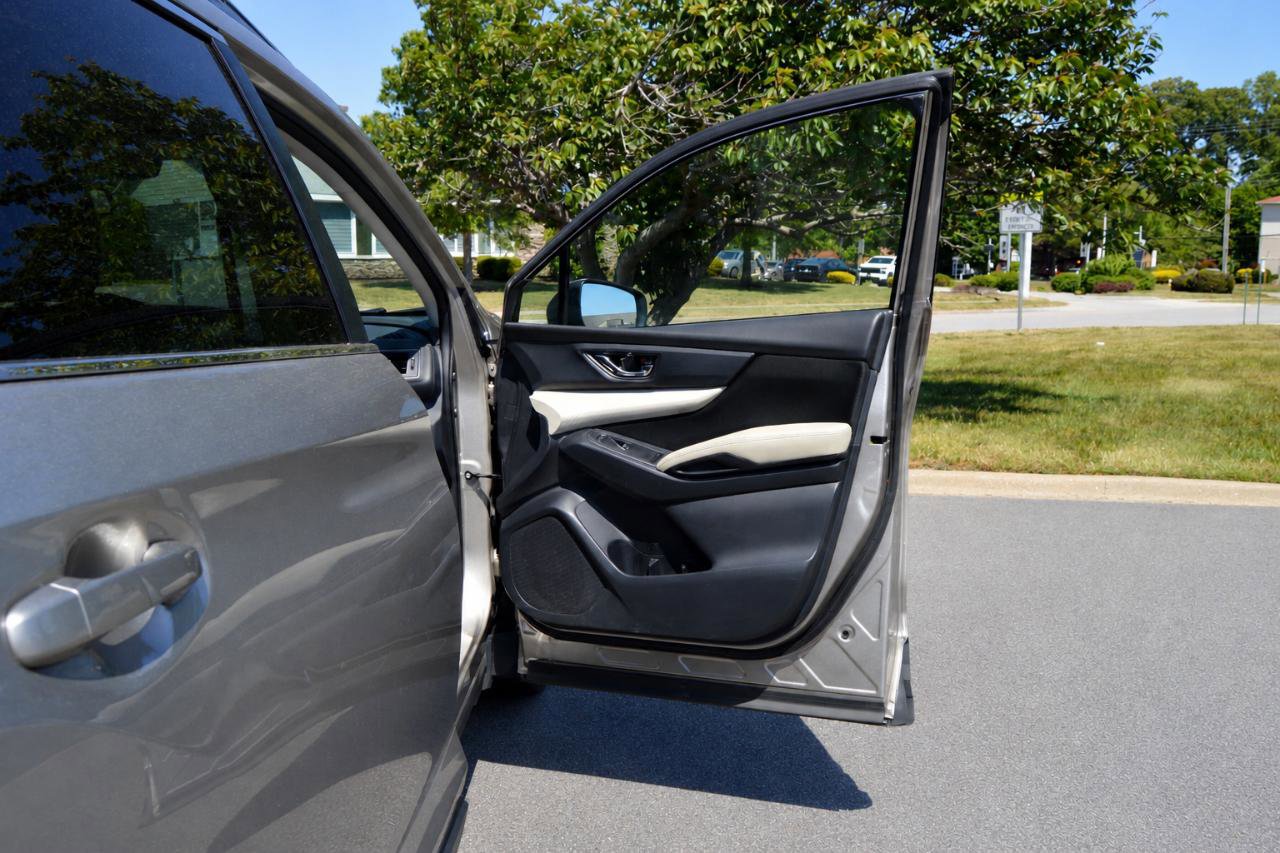 Used 2019 Subaru Ascent Premium AWD/4WD image 19