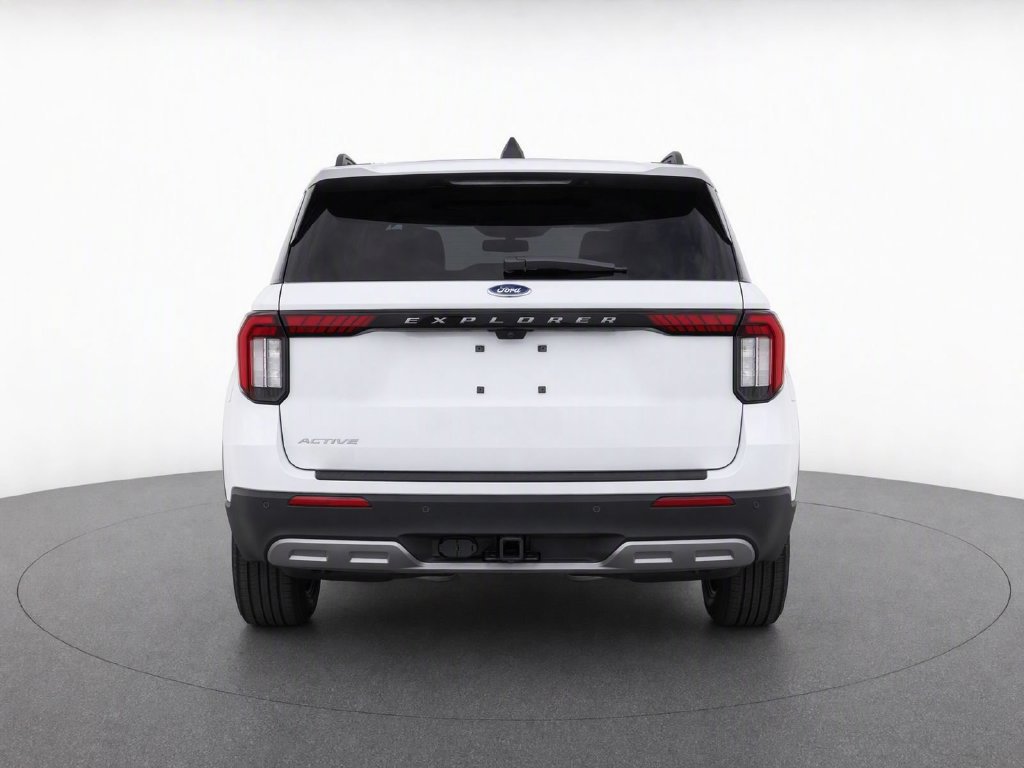 New 2026 Ford Explorer Active w/ Active Comfort Package RWD image 6