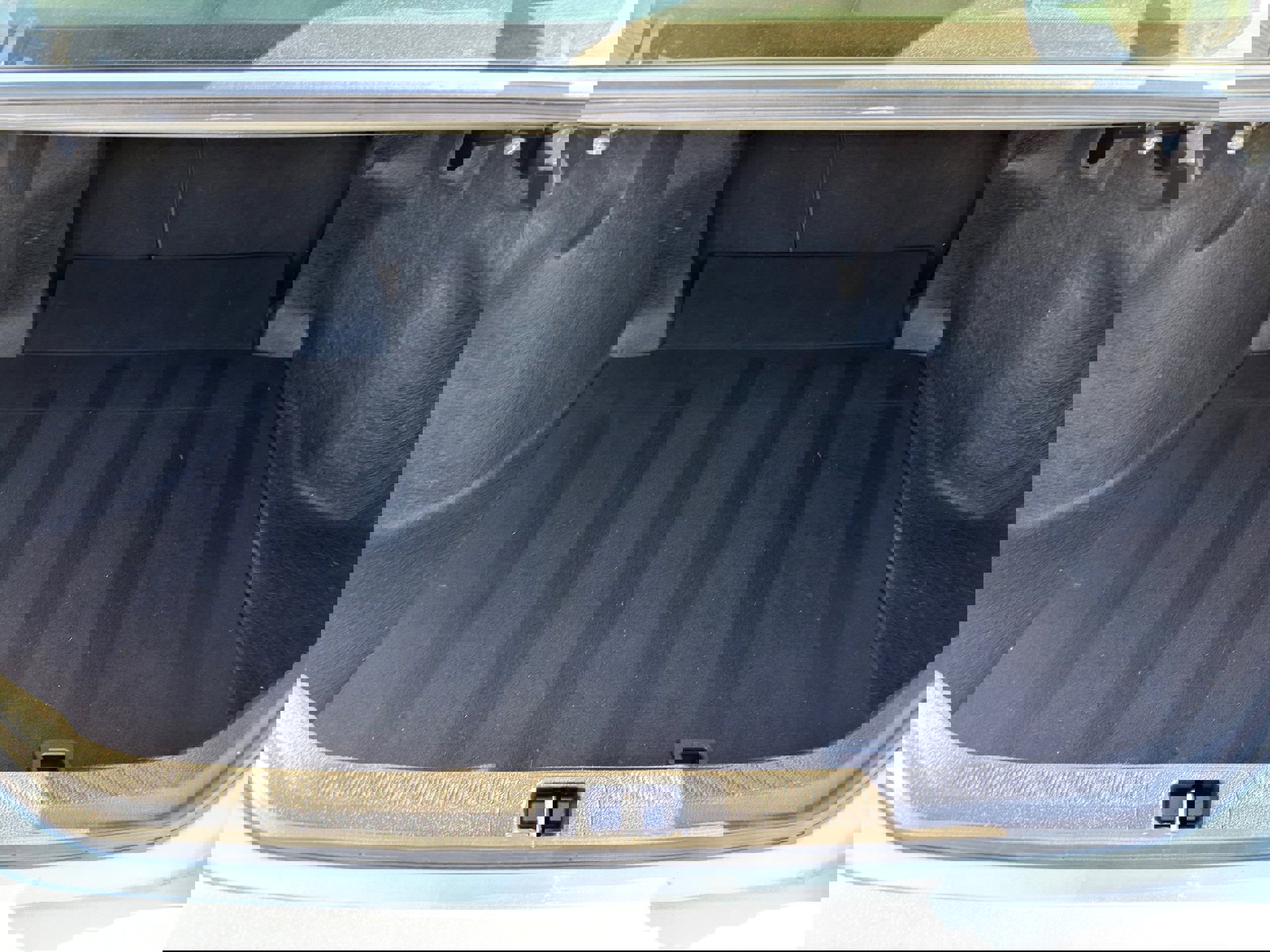 Used 2024 Toyota Camry SE image 15