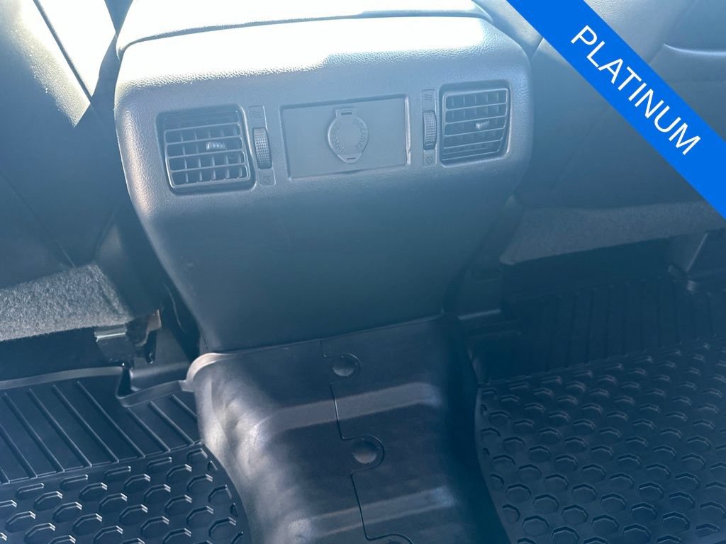 Used 2019 Toyota Tundra Platinum AWD/4WD image 25