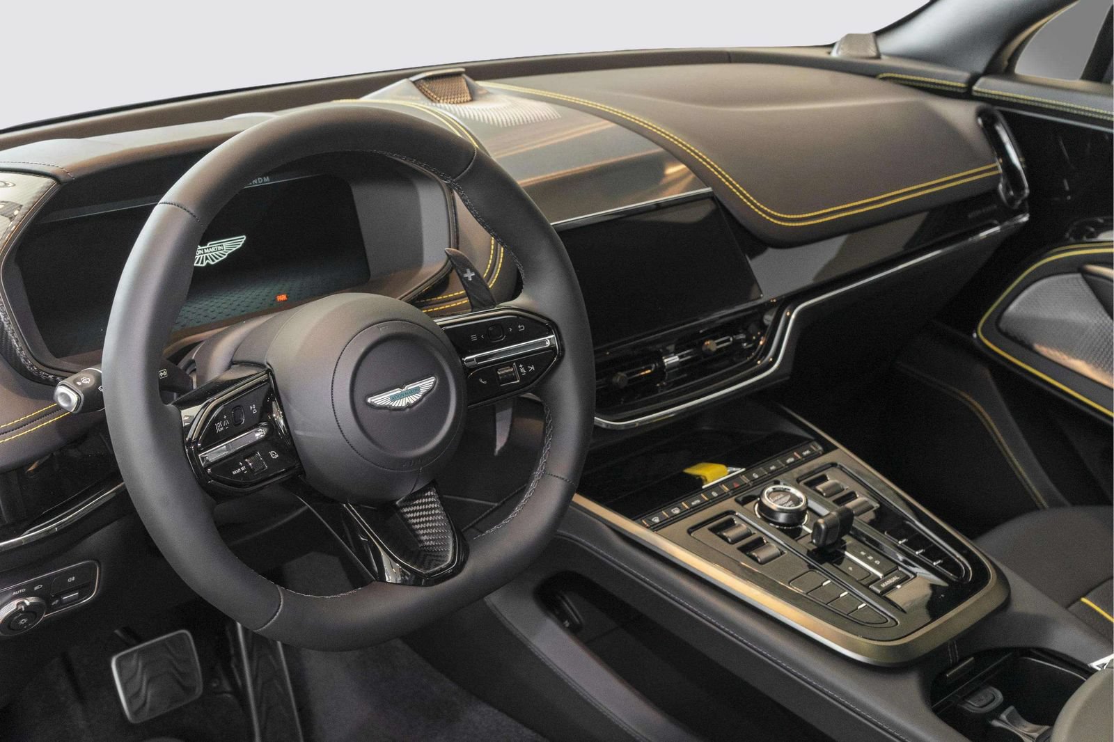 New 2026 Aston Martin DBX S AWD/4WD image 33