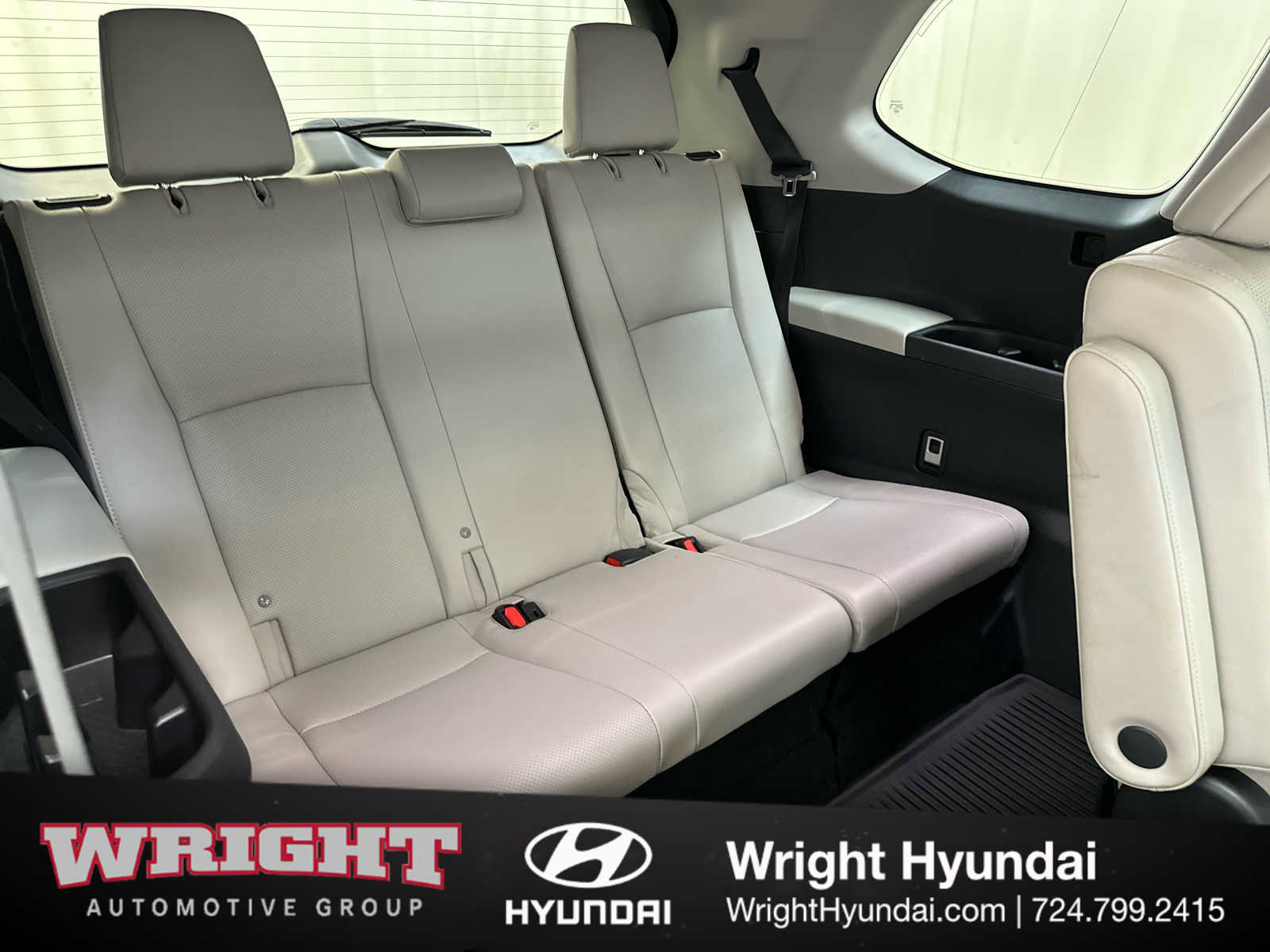 Used 2024 Toyota Grand Highlander Limited image 19