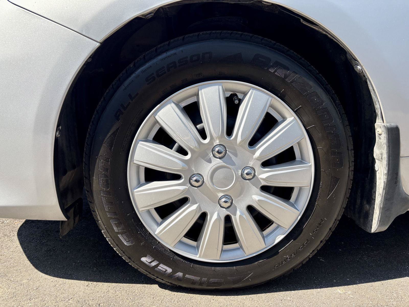 Used 2012 Toyota Corolla L FWD image 20