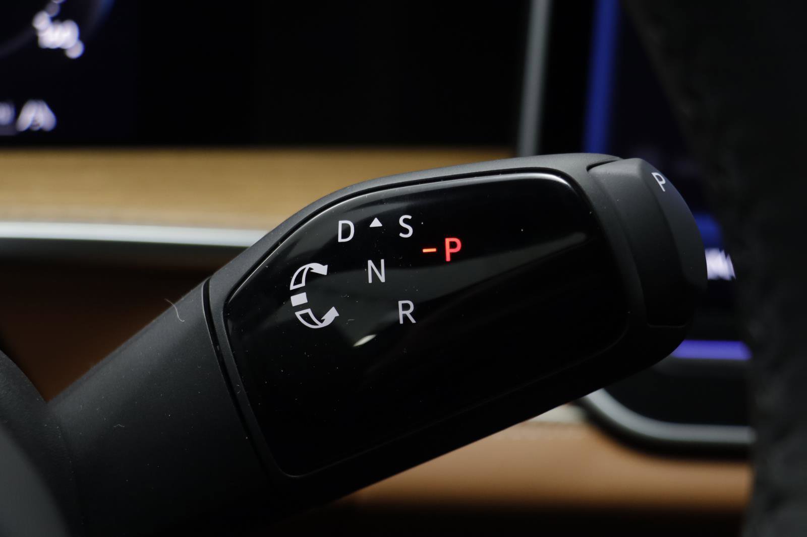 New 2026 Volkswagen Tiguan SEL R-Line image 14