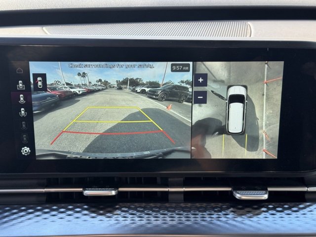 Certified 2024 Kia Carnival SX Prestige image 24