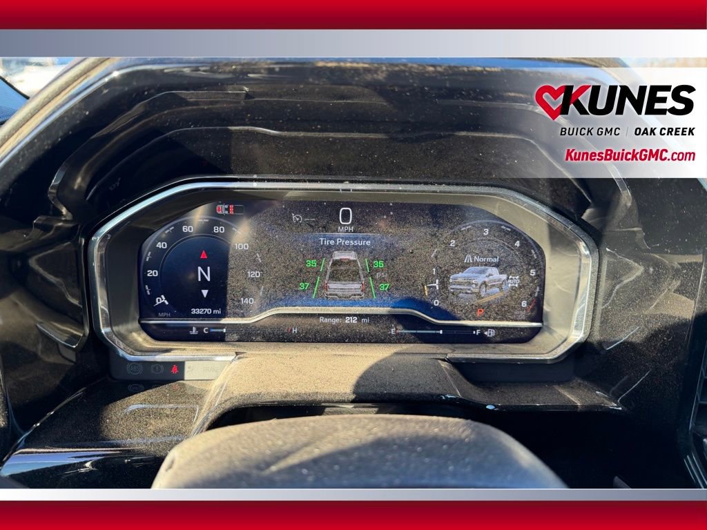 Used 2025 Chevrolet Silverado 1500 LT w/ Leather Package image 18