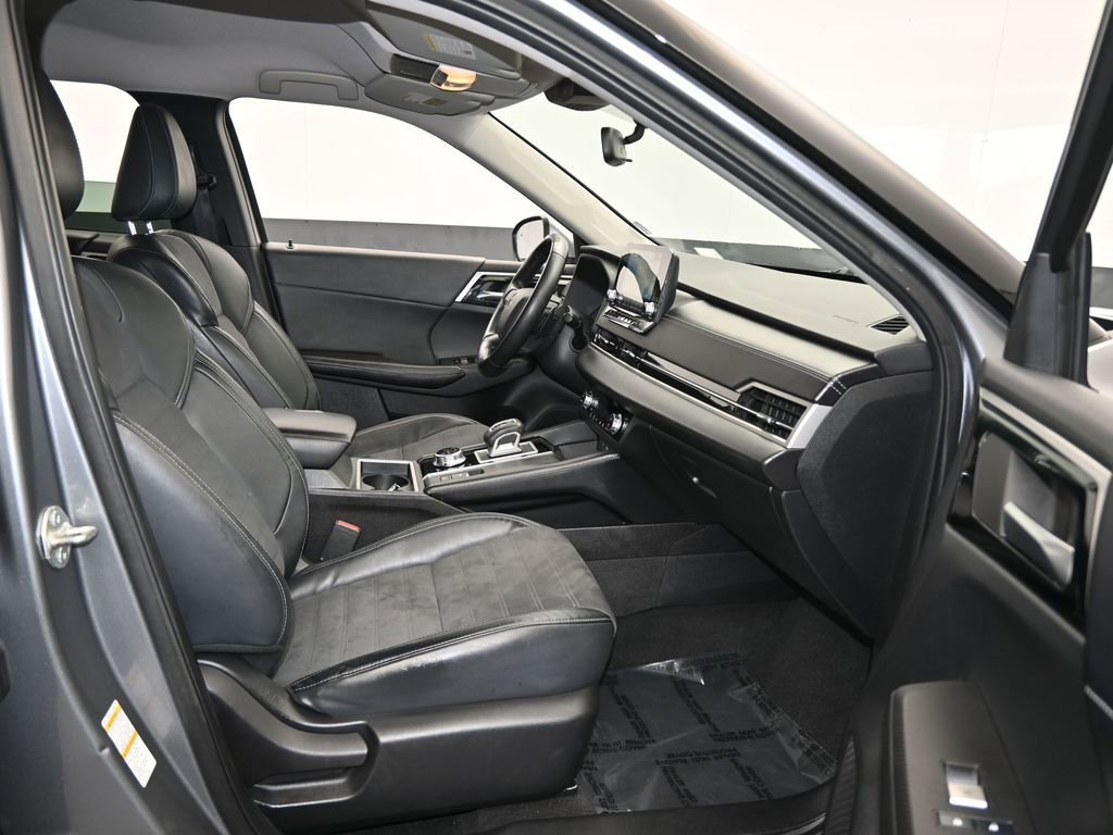 Used 2022 Mitsubishi Outlander SE image 46