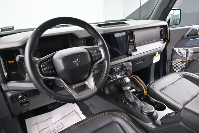 Used 2023 Ford Bronco Badlands w/ Sasquatch Package AWD/4WD image 24