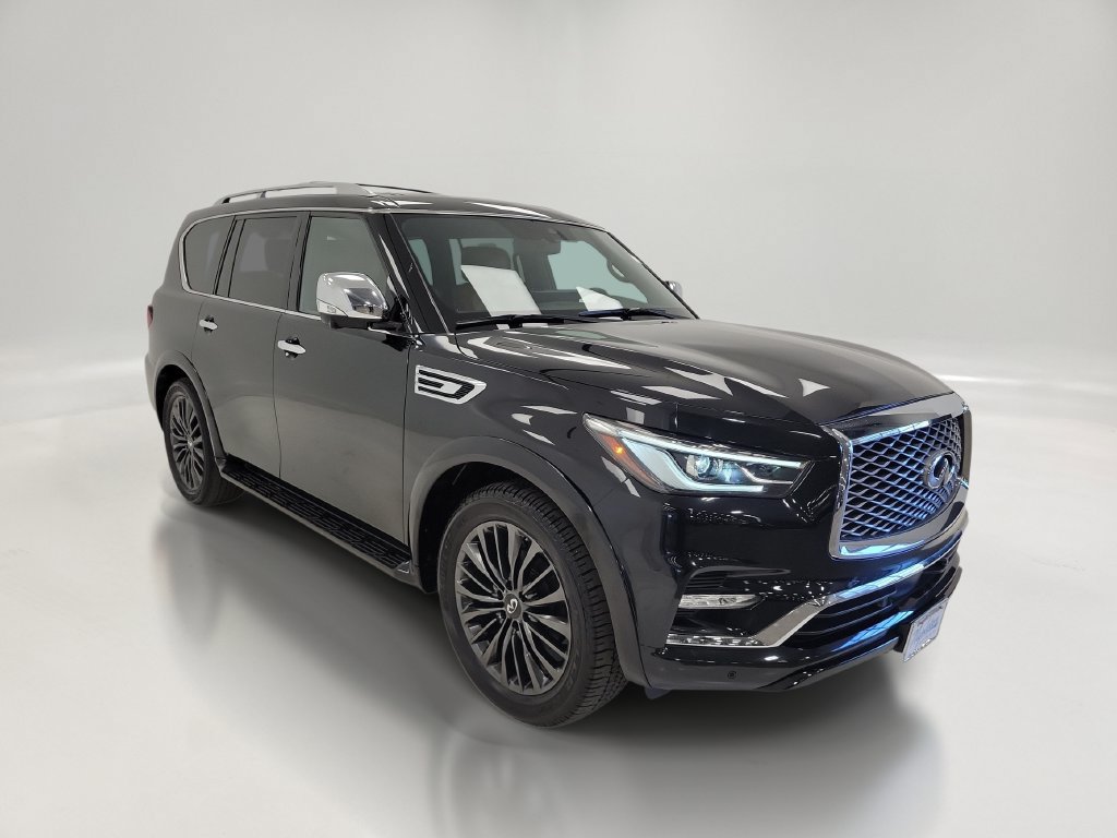 Used 2023 INFINITI QX80 Sensory w/ All-Season Package AWD/4WD image 3