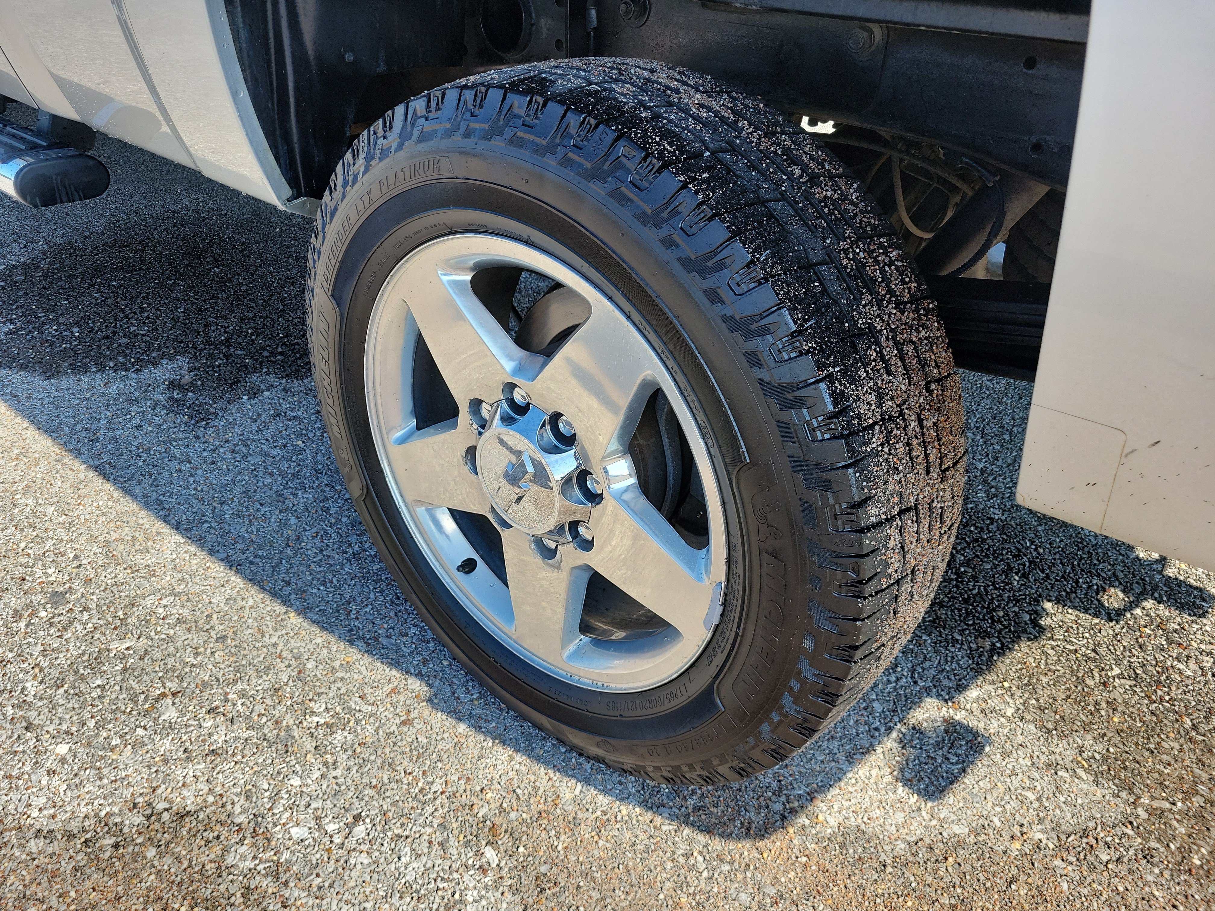 Used 2014 Chevrolet Silverado 2500 LTZ w/ LTZ Plus Package AWD/4WD image 26