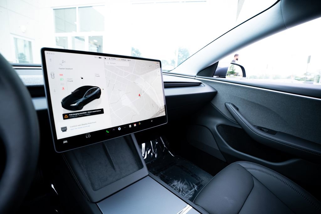Used 2026 Tesla Model 3 RWD image 31