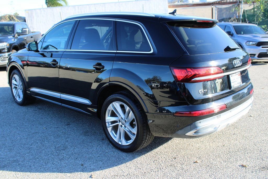 Used 2020 Audi Q7 3.0T Premium Plus image 6