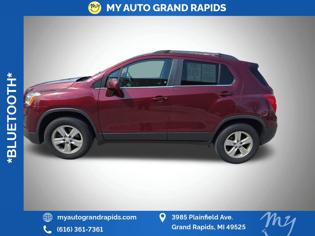 Used 2016 Chevrolet Trax LT w/ LT Convenience Package image 3