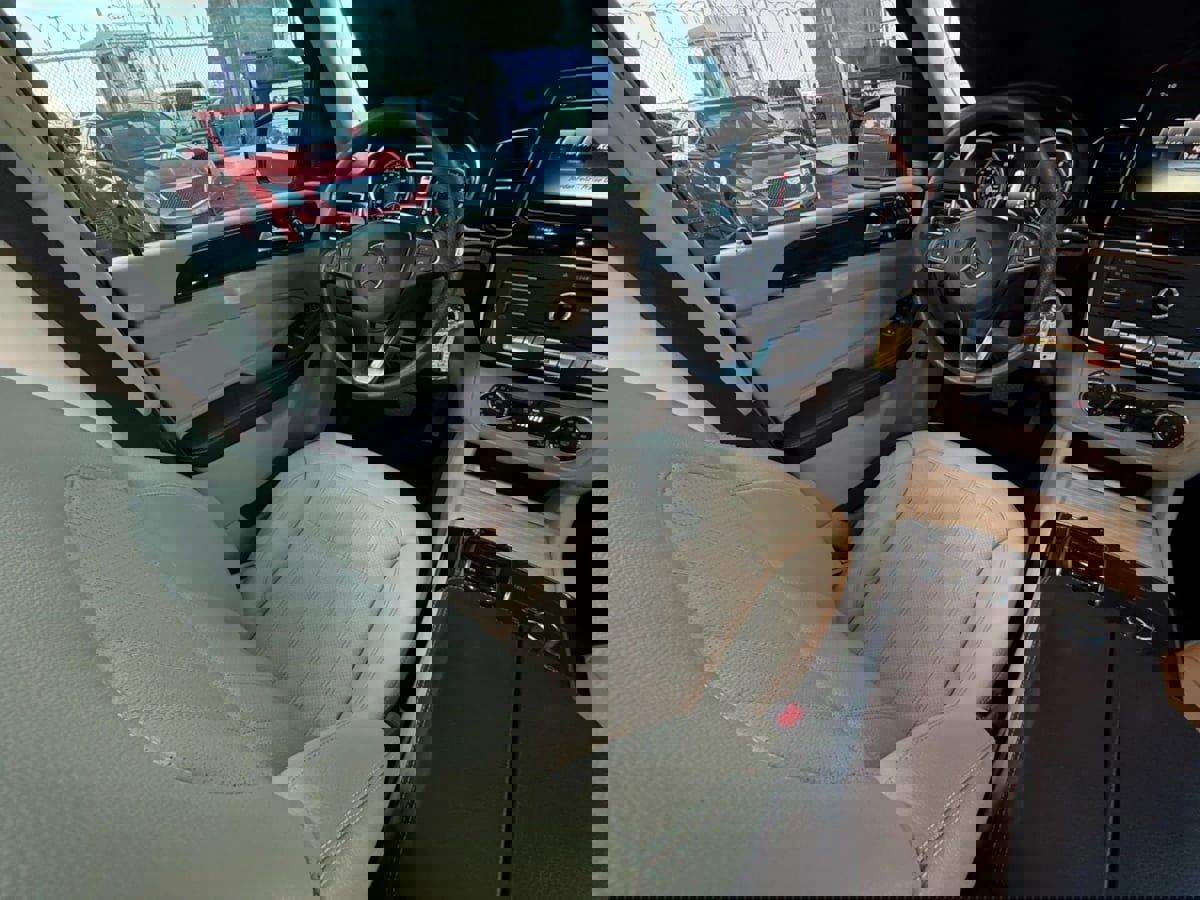 Used 2017 Mercedes-Benz GLE 350 4MATIC image 48