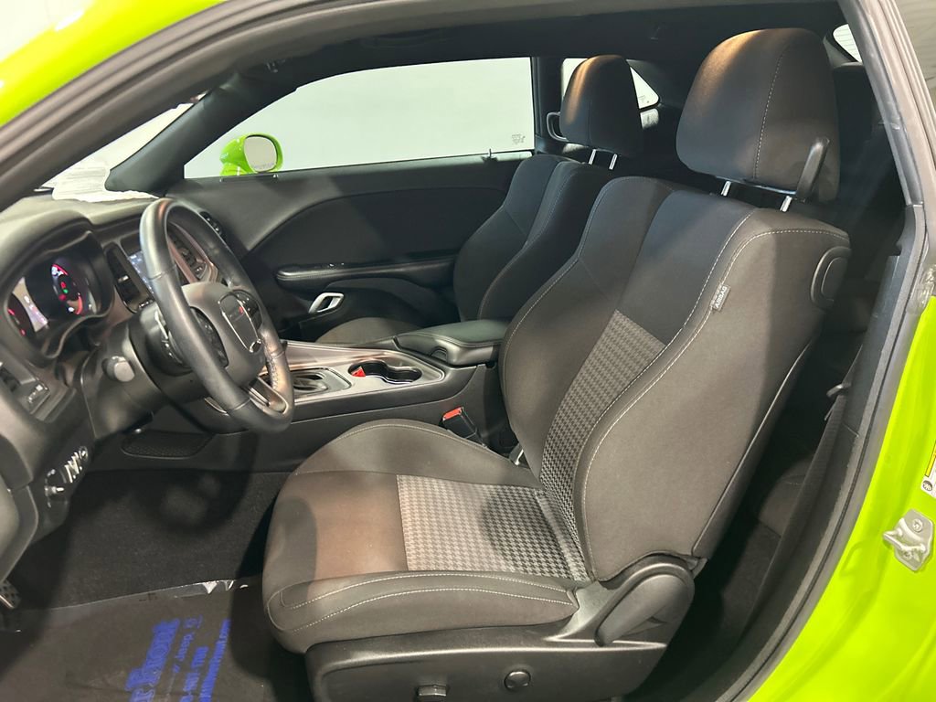 Used 2023 Dodge Challenger R/T w/ Blacktop Package image 16
