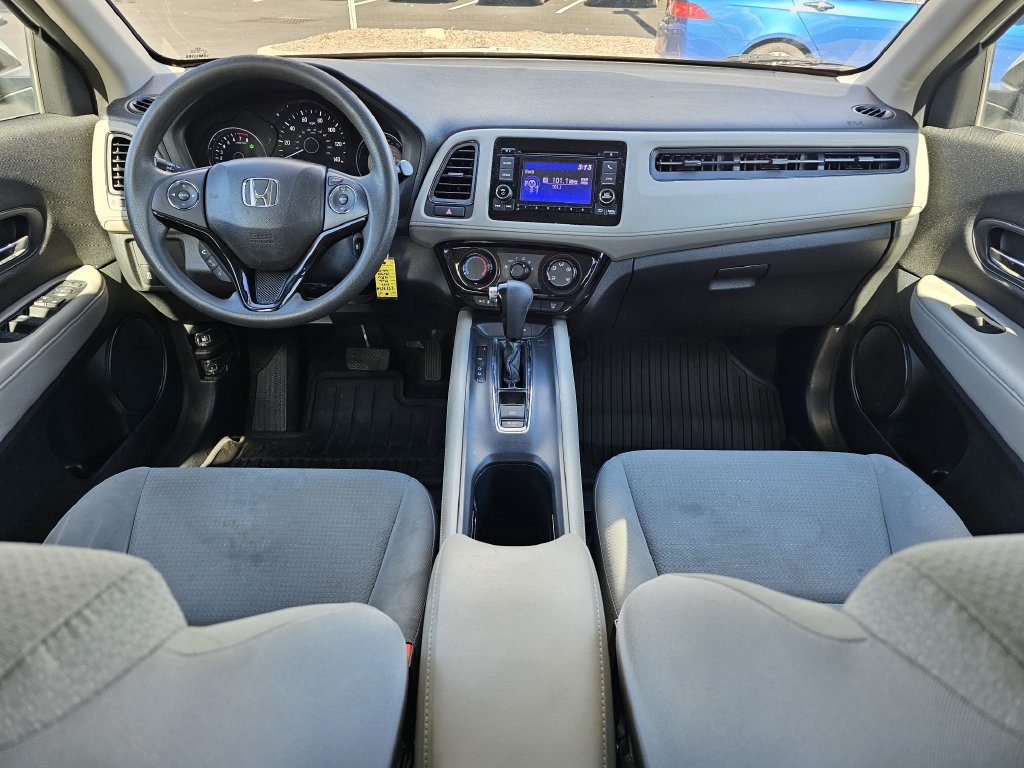 Used 2022 Honda HR-V LX image 11