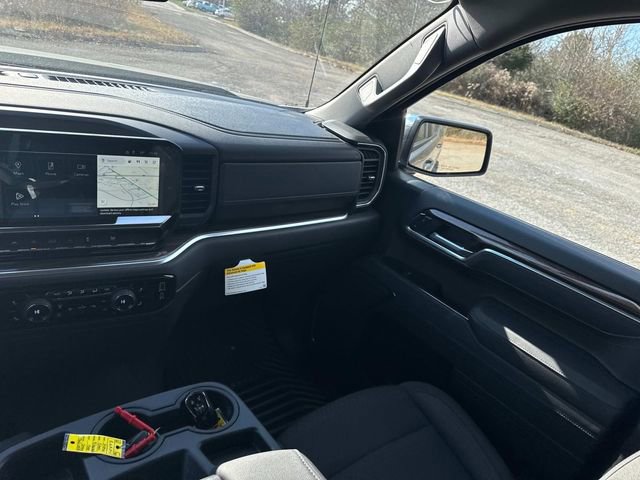 New 2026 Chevrolet Silverado 1500 LT image 18