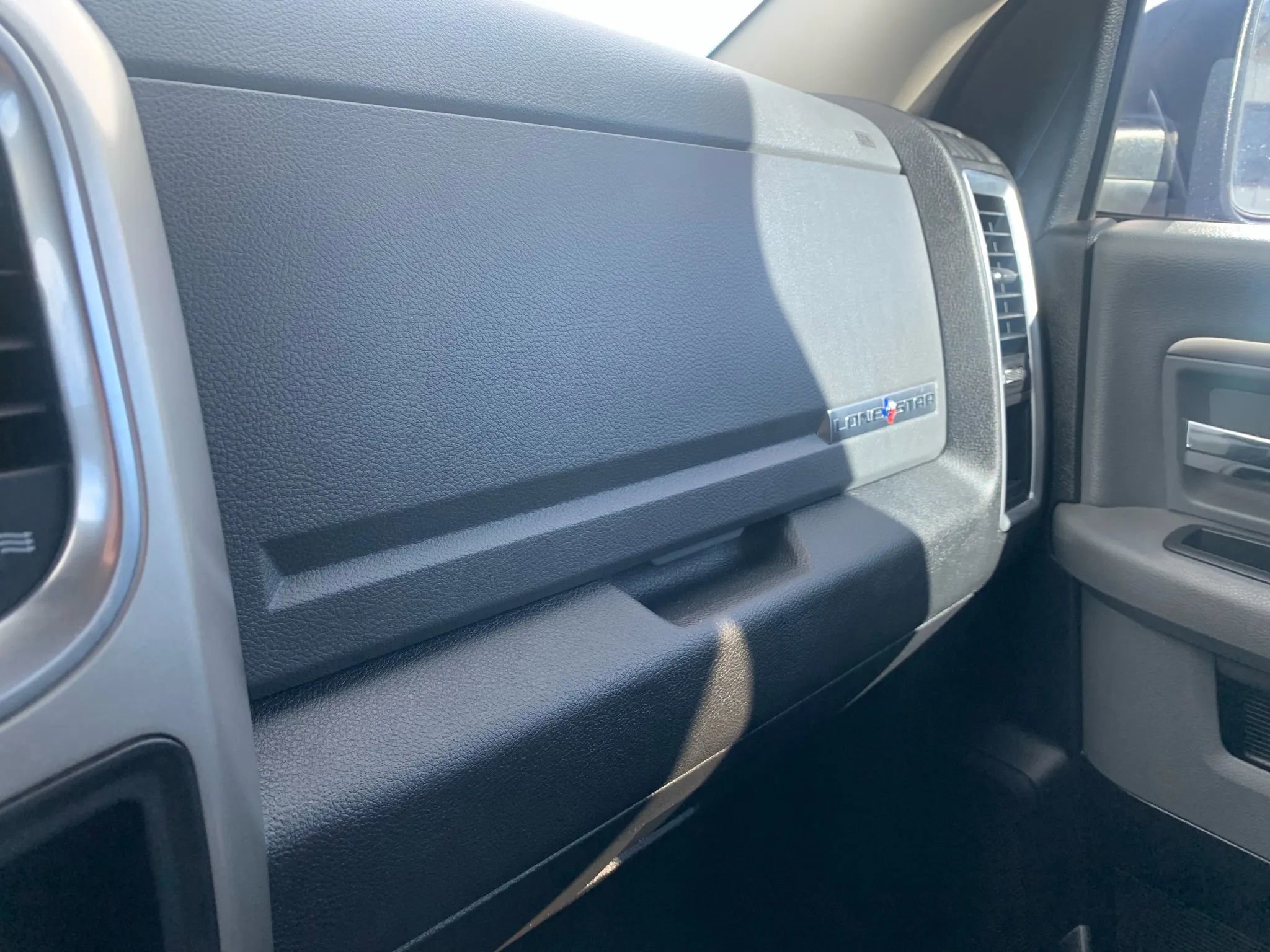 Used 2018 RAM 1500 Lone Star image 21