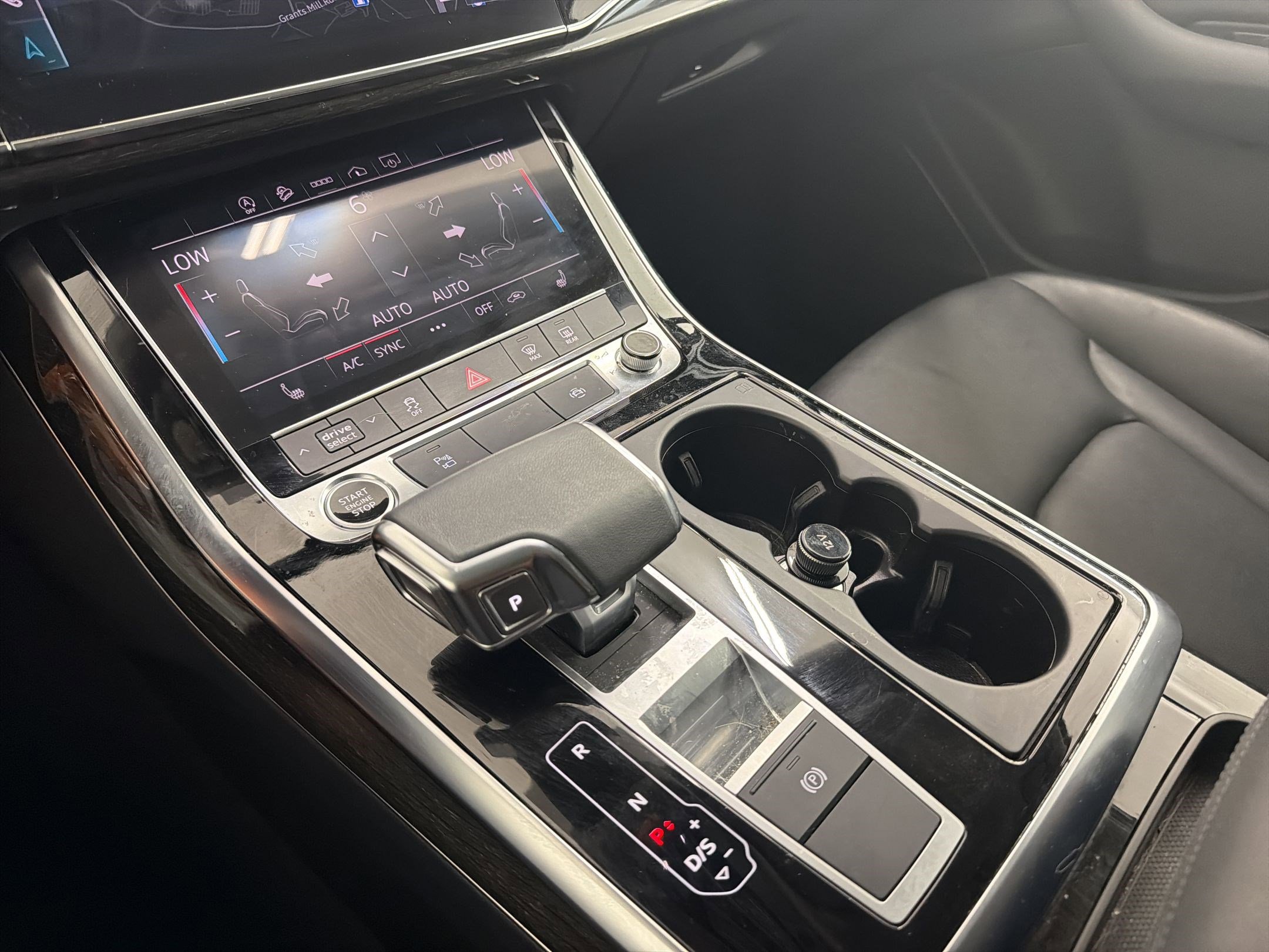 Used 2023 Audi Q7 3.0T Premium AWD/4WD image 17