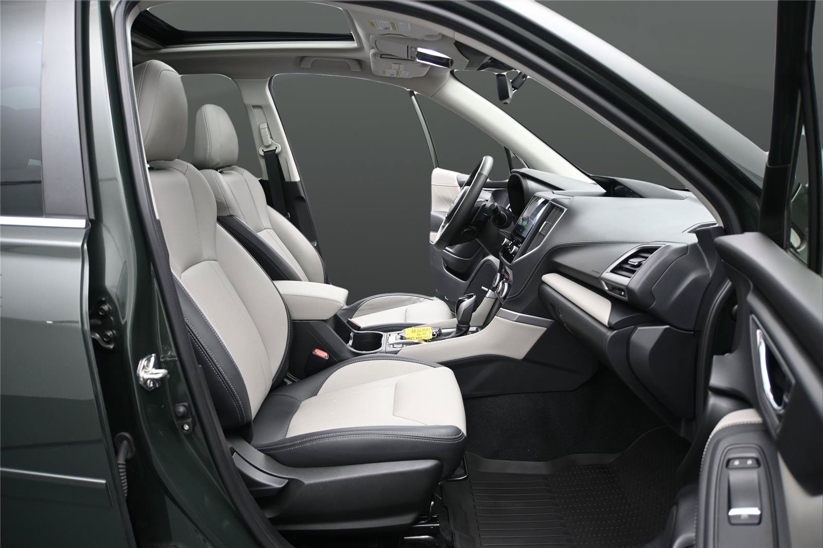 Used 2023 Subaru Forester Limited AWD/4WD image 21