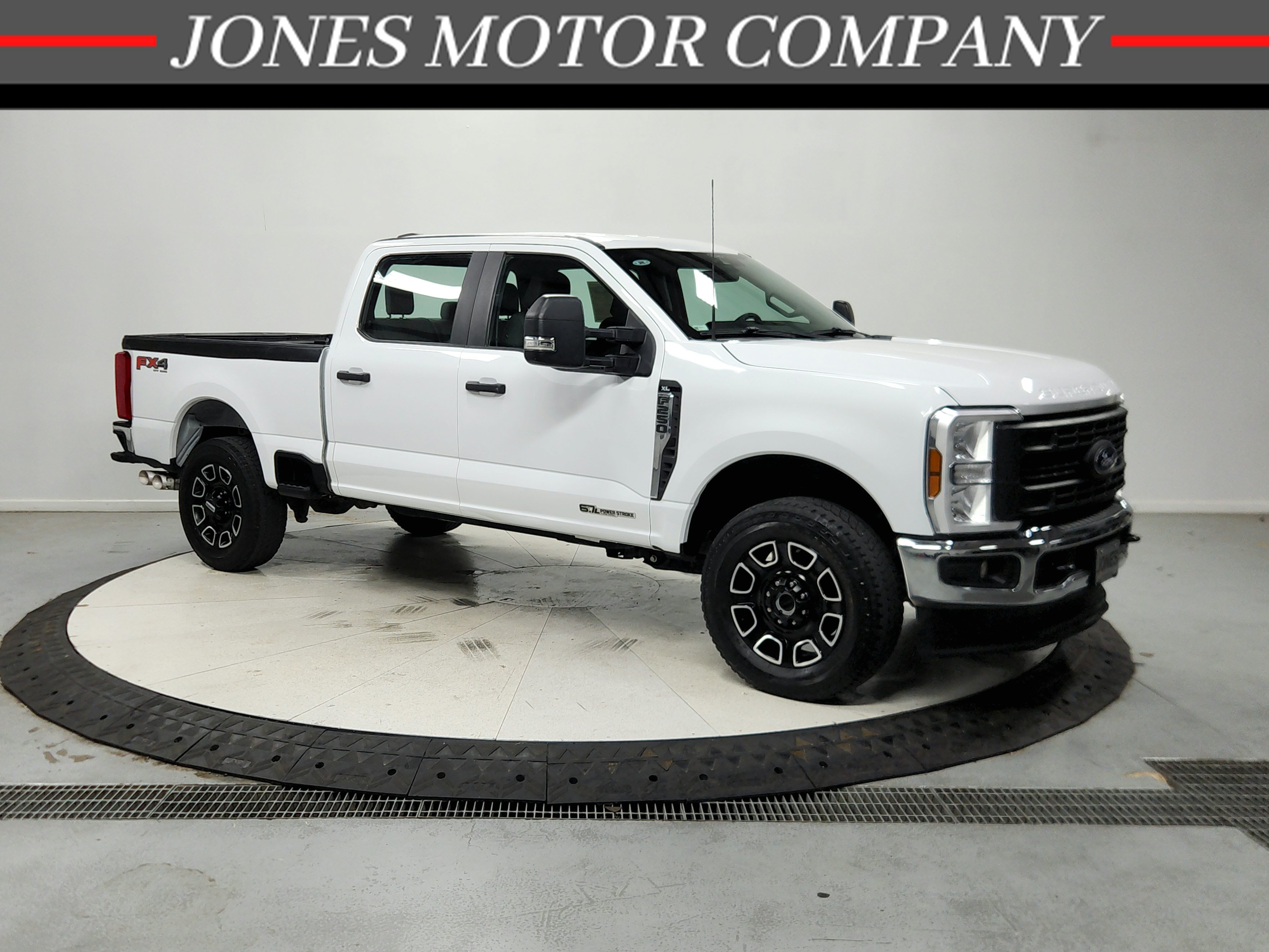 Used 2024 Ford F250 XL w/ FX4 Off-Road Package AWD/4WD image 1