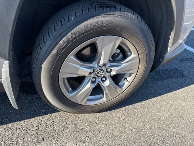 Used 2024 Toyota RAV4 XLE image 9