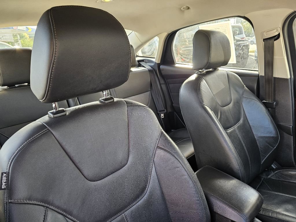 Used 2016 Ford Focus SE w/ Equipment Group 201A image 47