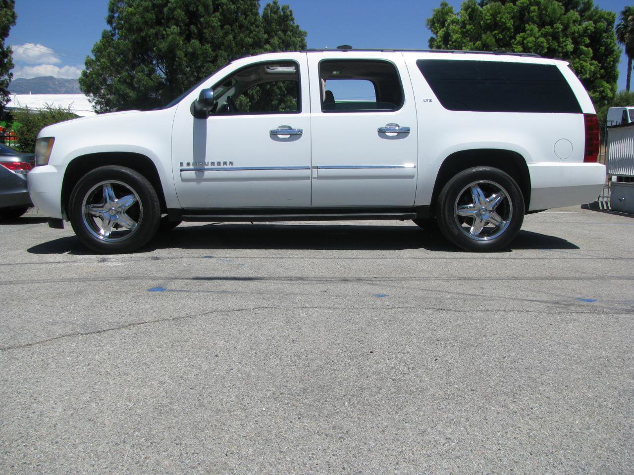 Used 2009 Chevrolet Suburban LTZ