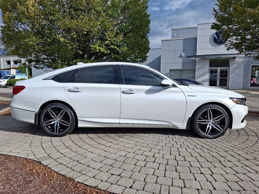Used 2022 Honda Accord Touring image 7