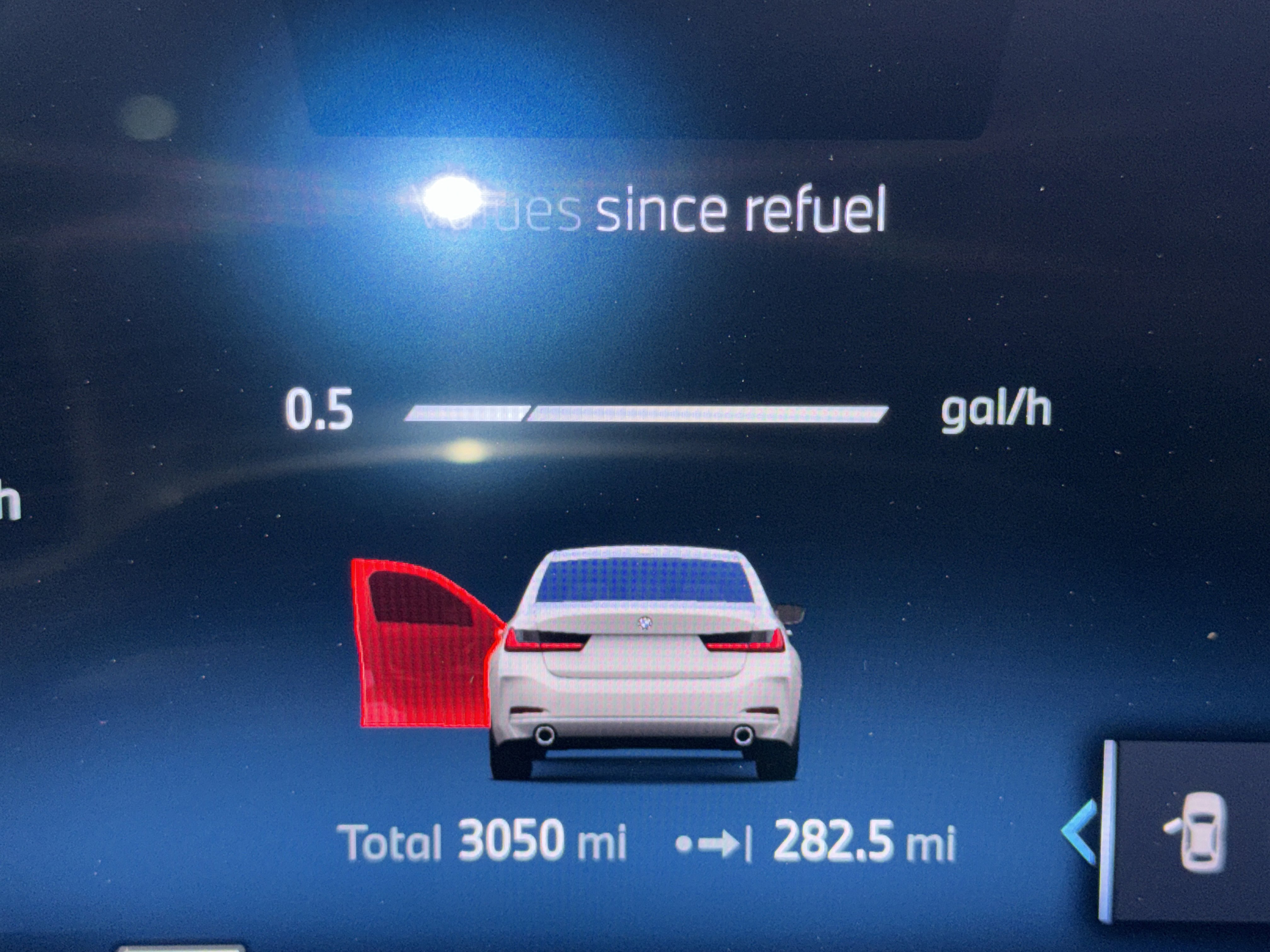 Certified 2025 BMW 330i Sedan w/ Convenience Package image 24