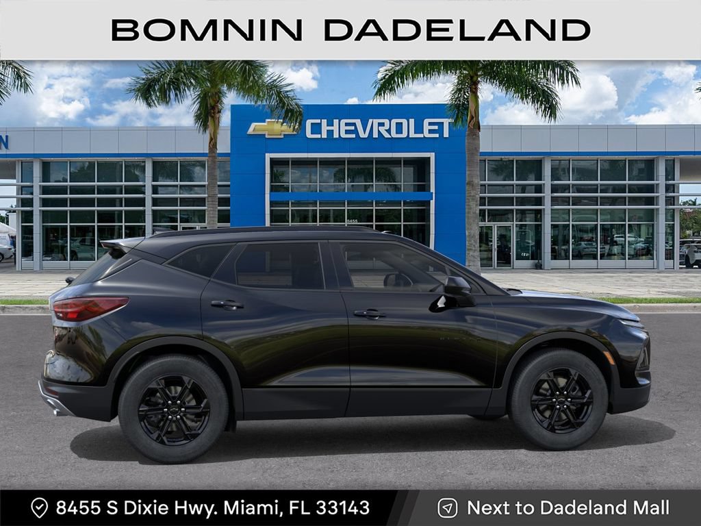 New 2026 Chevrolet Blazer LT w/ Midnight/Sport Edition FWD image 6
