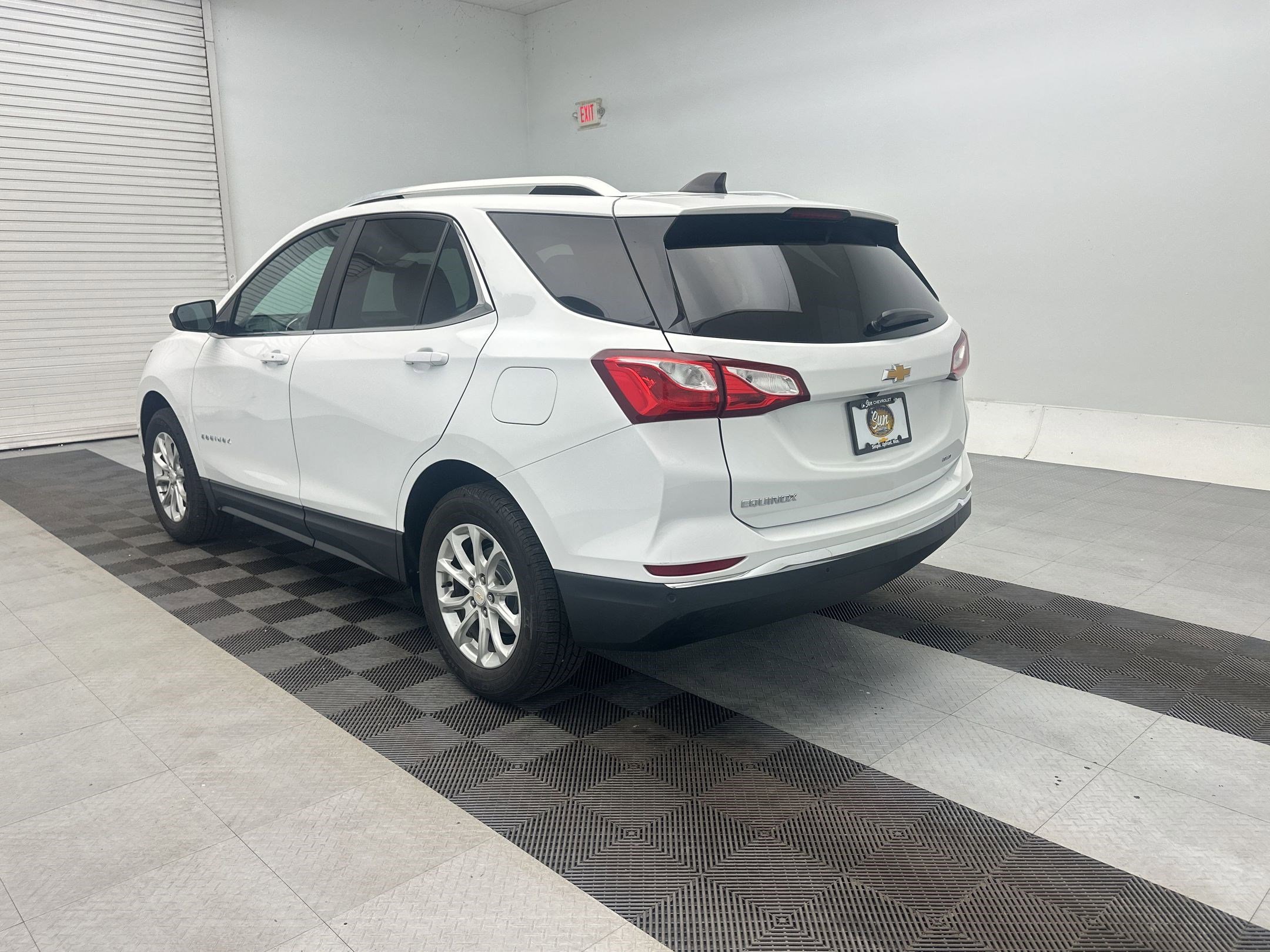 Used 2021 Chevrolet Equinox LT AWD/4WD image 3