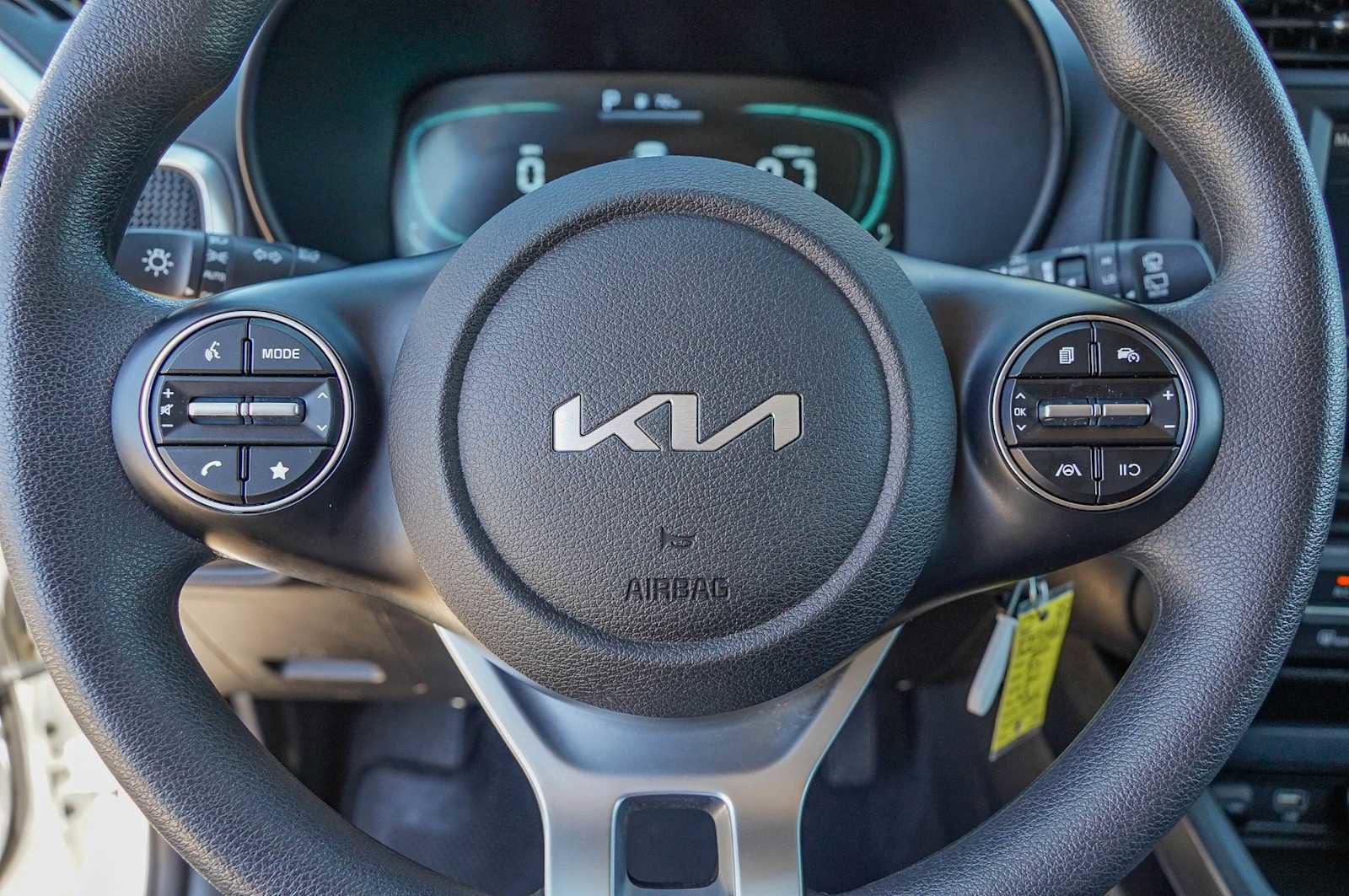 Used 2024 Kia Soul LX image 12
