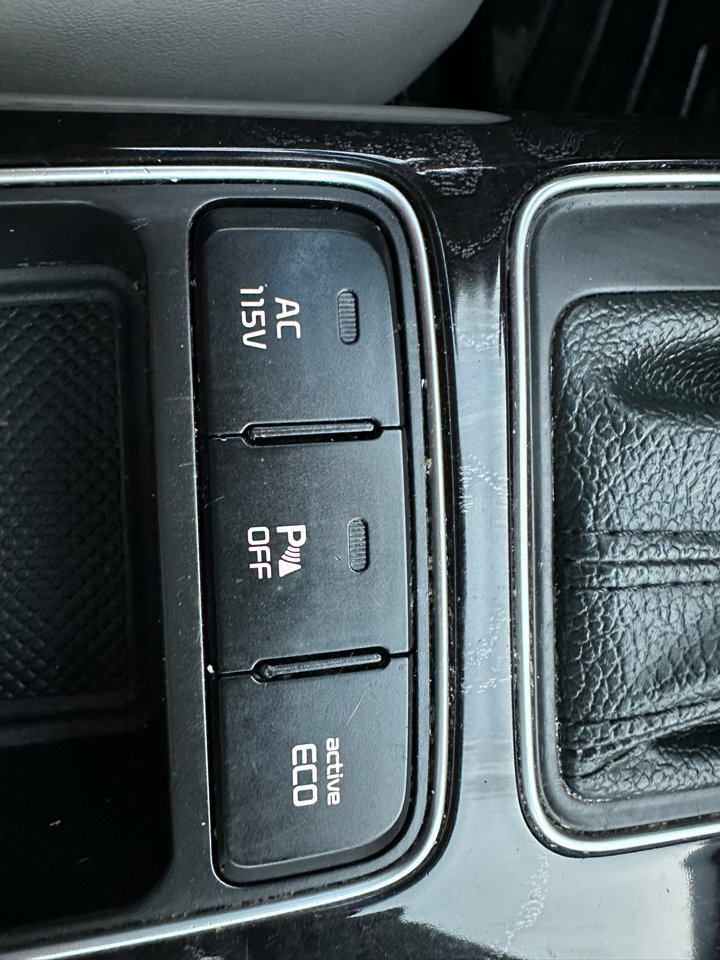 Used 2014 Kia Sorento SX w/ 3rd Row Package image 33