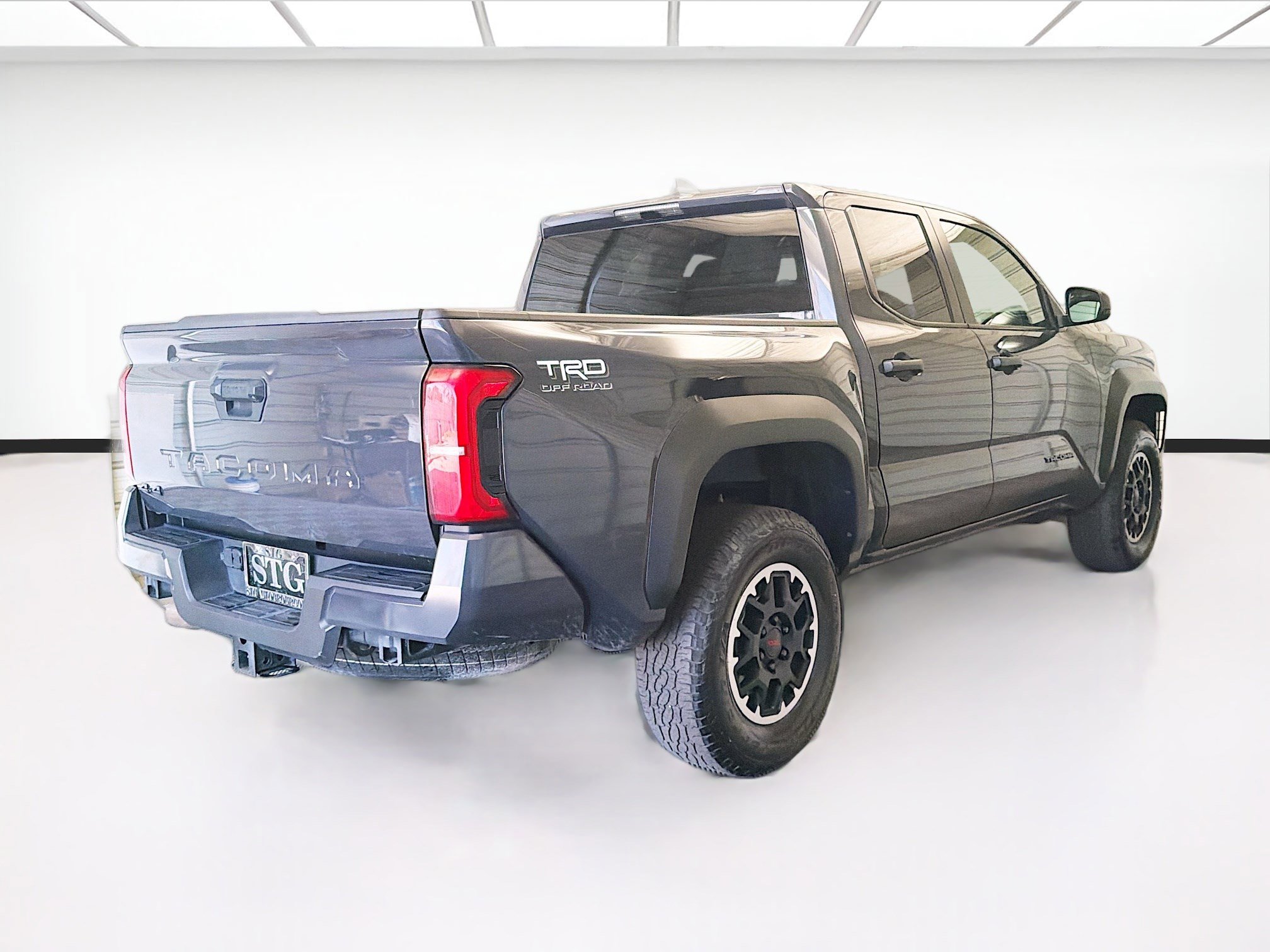 Used 2024 Toyota Tacoma TRD Off-Road image 16